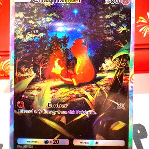 Carta holográfica personalizada de Charmander de Pokémon TCG Pocket con ilustración artística completa, Apex genético, Isla mítica, Space Smackdown, Revelación brillante, Triunfo.