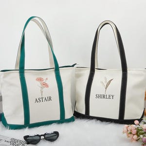 Geburtsmonat Blume Personalisierte Canvas Tragetasche, Bachelorette Brautjungfer Geschenke, Geburtstagsgeschenk für sie, Hochzeitsgeschenk, Mädchen Geburtstag Mom Geschenke