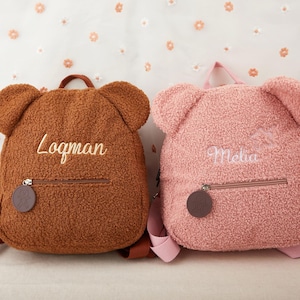 Sac à dos personnalisé en forme d'ours en peluche, sac à dos en peluche pour enfant, sac à dos prénommé pour enfant, sac à dos brodé pour enfant.