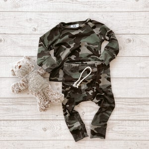 Baby boy camo clearance joggers
