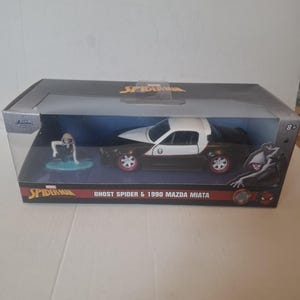 Jada Toys Marvel Ghost-Spider 1990 Mazda Miata 1:32 Die-Cast Set - Nytt i låda - Samlarobjekt Hollywood Ride