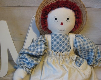 Vintage Raggedy Ann Folk cloth art doll