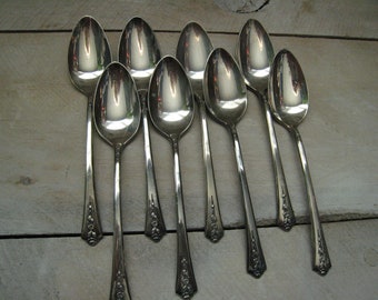 Holmes and Edwards Youth 1949 Spring Garden spoons Sol P. Kaufman