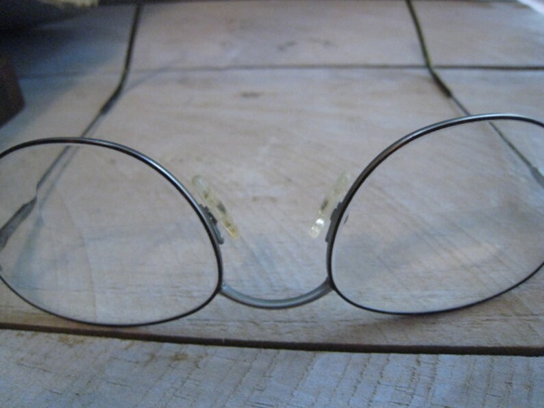 FREE SH Vintage 1980s Unisex Eyeglasses Frame Gunmetal Grey Fafilo image 3