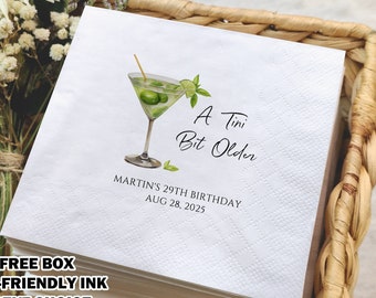 Tovaglioli di compleanno personalizzati, tovaglioli per cocktail di compleanno un po' più datati, decorazioni divertenti per compleanni, tovaglioli per bevande personalizzati per feste a tema Martini