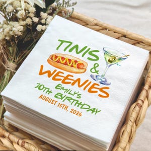 Weenies und Tinis Geburtstags-Servietten / Etwas älter / Dirty Martini Party Dekorationen / 30. Geburtstag Tischdekoration / Weenies & Tinis Bachelorette