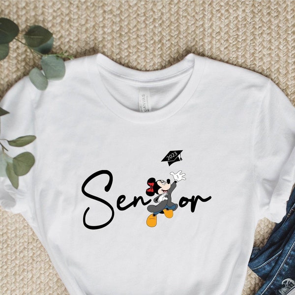 Camiseta de graduación de Minnie Mouse para estudiantes de último año de 2026