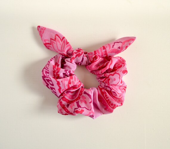 A Pretty Fluorescent Pink Chiffon Ruffle Scrunchie Hair Bobble