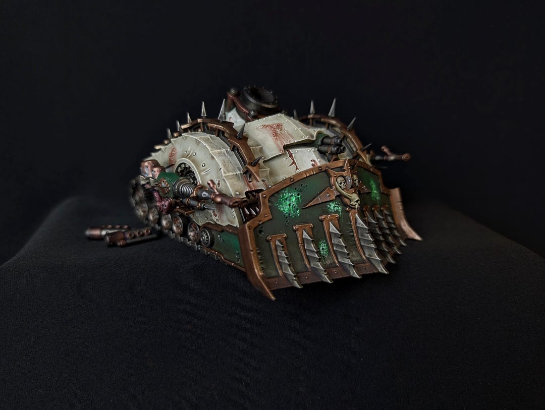 Warhammer 40k - Plagueburst Crawler Death Guard - Figurine Propaint - Occasion