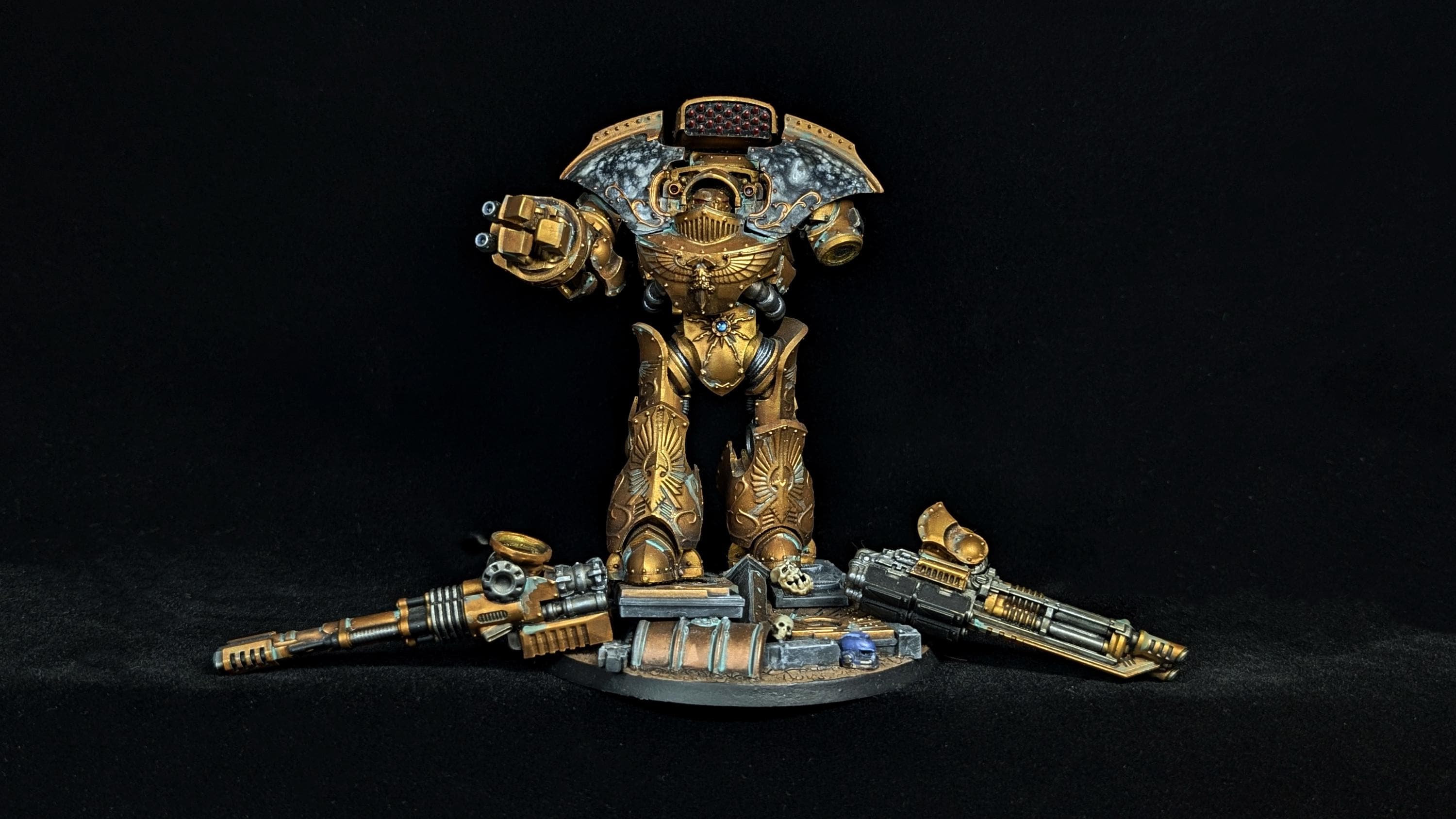 Adeptus Custodes Dreadnought - Etsy Canada