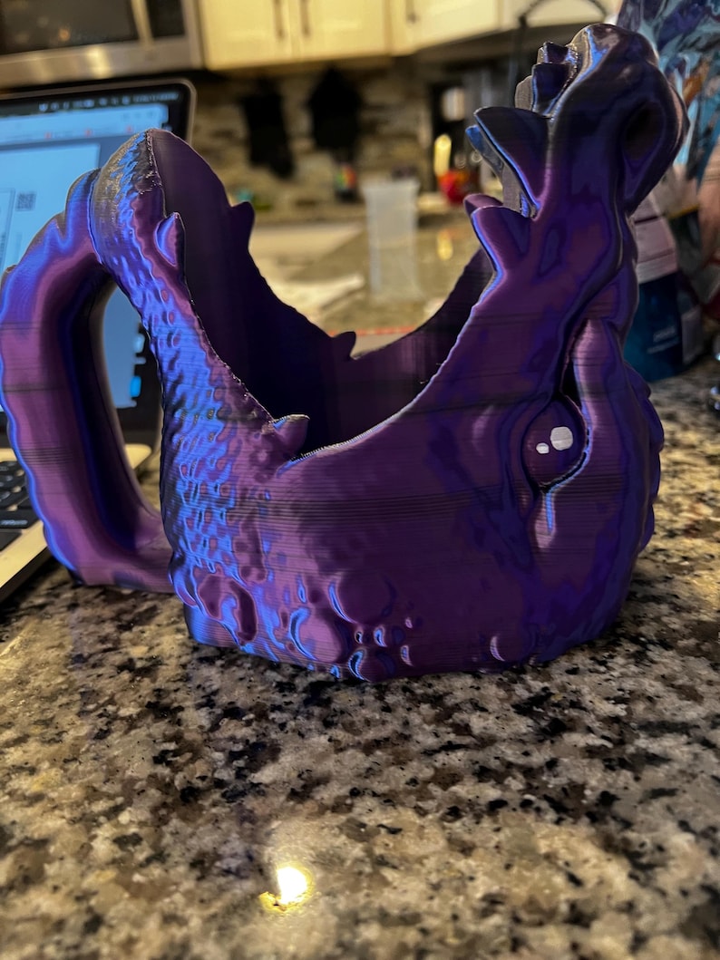 Dragon Ice Cream Holder image 7