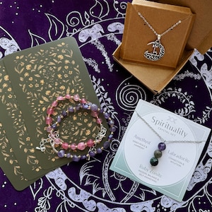 Witchy cadeauset sieraden ketting Lilith sigil demon hanger sterlingzilver 925 edelsteen armband ruwe steen tarot orakelkaart maan zirkoon