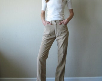 pantalon Wrangler vintage taille haute en velours côtelé marron clair XS