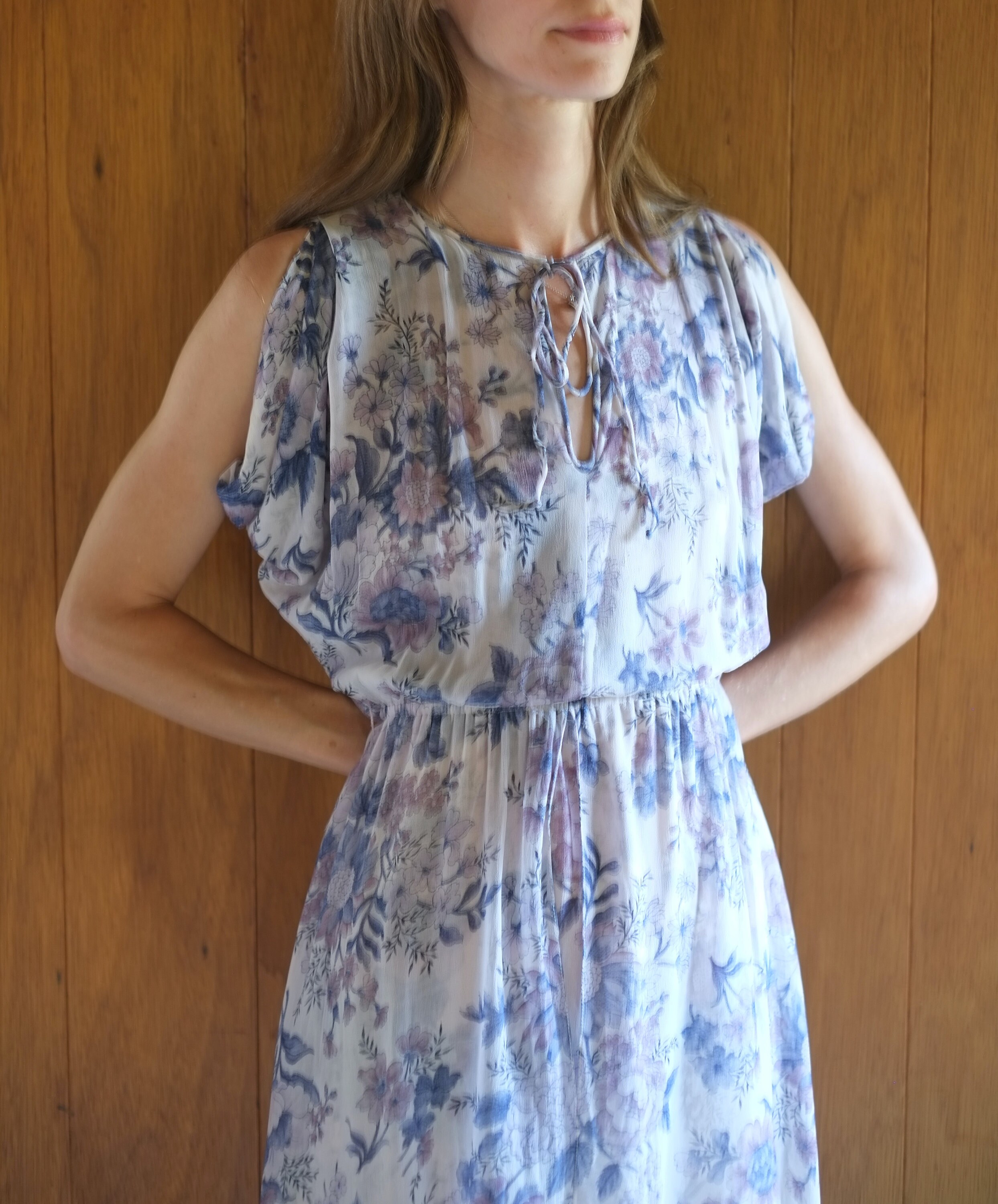 1970s lilac floral chiffon split sleeve dress XS
