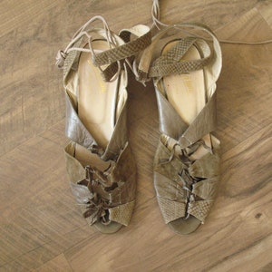 Italian suede and bow up ankle tie scrappy sandals 38.5 / 8