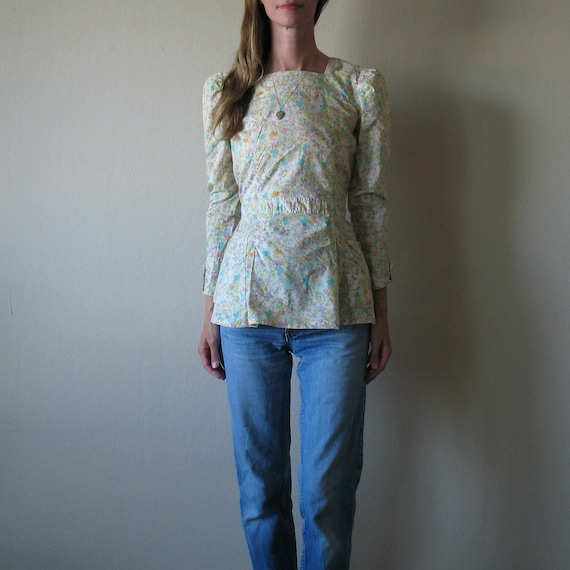 1970s Cacharel Paris floral square neck blouse wi… - image 2