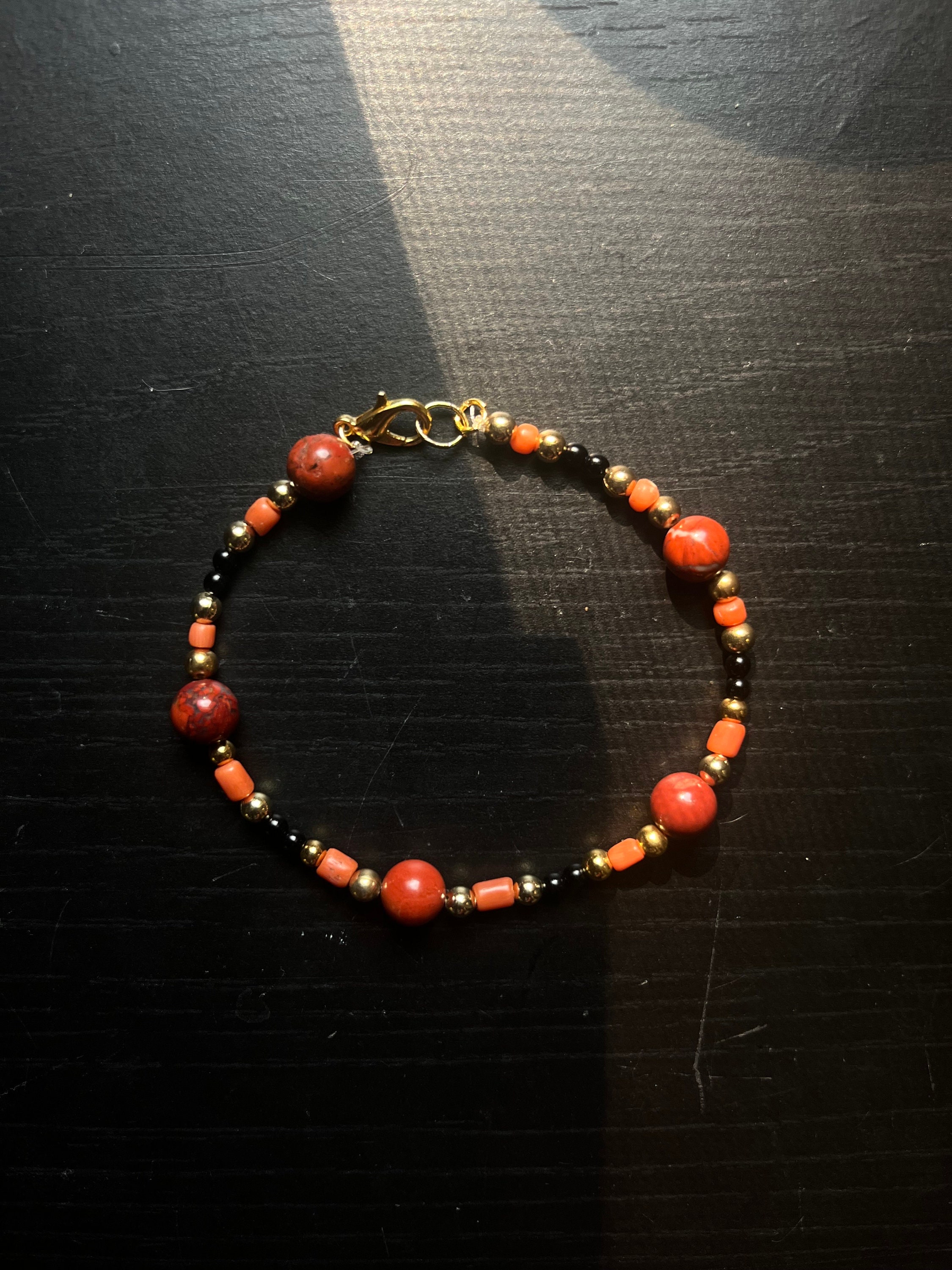 ORANGE & GOLD DUPE CLASP BRACELET main image 0