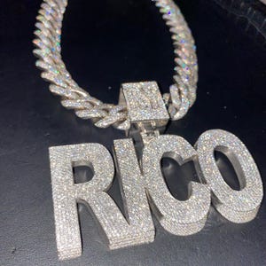 Colgante helado VVS Moissanite Carta RICO /Colgante helado/Colgante Hiphop/Colgante 3D/Colgante inicial/ Colgante de nombre/Colgante de foto