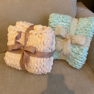 Chunky Hand Knit Baby Blanket;  Beautifully Soft Baby Blanket; Baby Gift; Baby Throw; Toddler Blanket