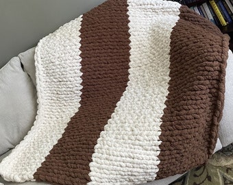 Handmade Chunky Knit Throw Blanket, Soft Chenille