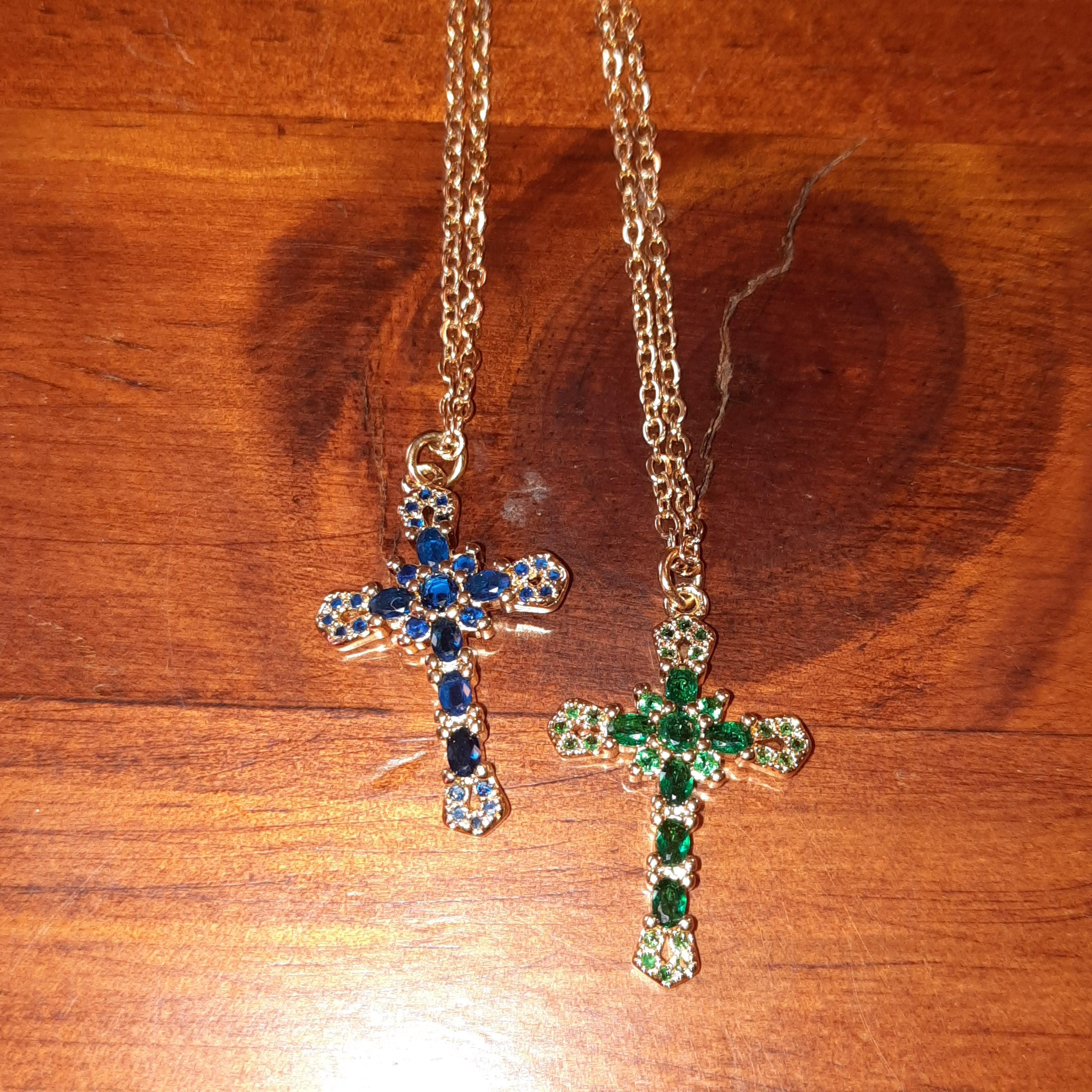 Collana Donna A Croce Placcata Oro 18K - Ciondolo In Acciaio Inox Con Catena 47 Cm, Regalo In Confezione Regalo (Oro) - 4