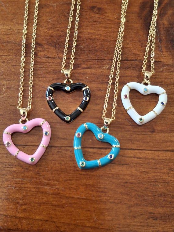 Collana a cuore da donna in acciaio inossidabile placcato oro