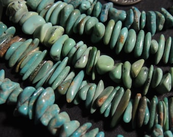 NEVADA TURQUOISE Chips Natural Stone Natural Color 16" strand 21-24 grams