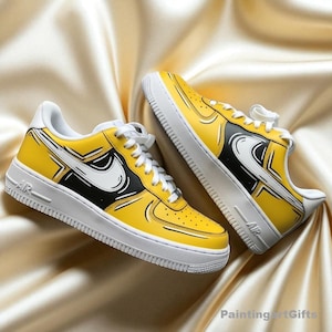 Custom Yellow Comic Style Sneakers, Custom Air Force 1 Cartoon Yellow, Air Force 1 Custom Light Yellow Black Cartoon, splatter custom shoes