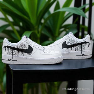 Benutzerdefinierte schwarze Rose Drip Air Force 1, Herren Gothic Schuhe, schwarze Rose Custom Air Force 1, Drip Rose Air Force 1 Custom, handbemalte Rose Schuhe