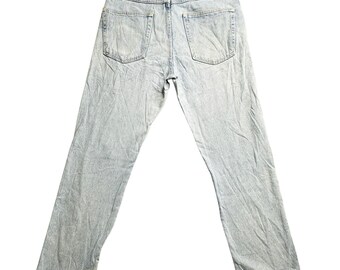 Wrangler Jeans Mens 33x30 Light Wash Regular Fit Straight Distressed 96501SIL