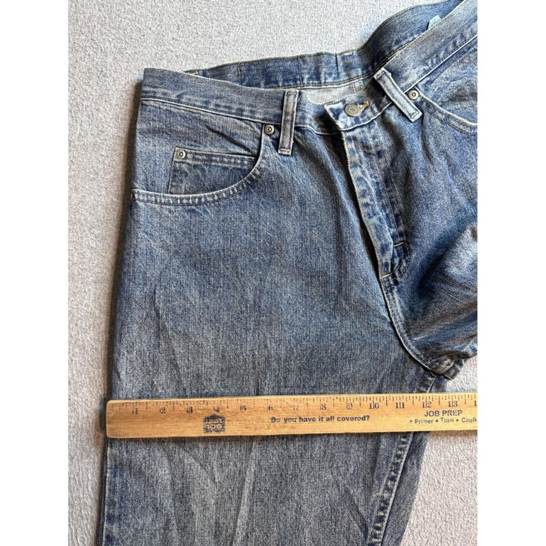 Wrangler Relaxed Fit Jeans Mens 33x30 (34x30) Medium Wash Blue Denim 97601VR image 11