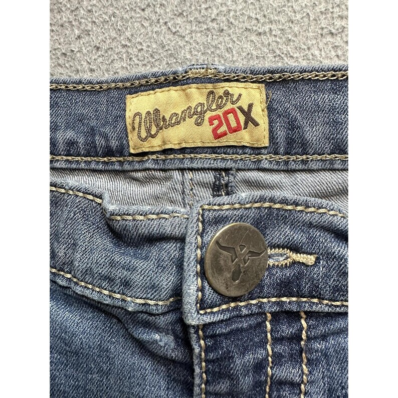 VTG Wrangler 20X Jeans Mens Blue 35x30 Wash Straight Leg Western Denim Casual image 13