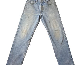 Vintage Levi's 550 Jeans Mens 33x32 Blue Relaxed Fit Light Wash Denim Tapered
