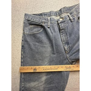 Wrangler Jeans Mens 38x34 (38x27) Blue Medium Wash Denim Relaxed Fit Straight image 5
