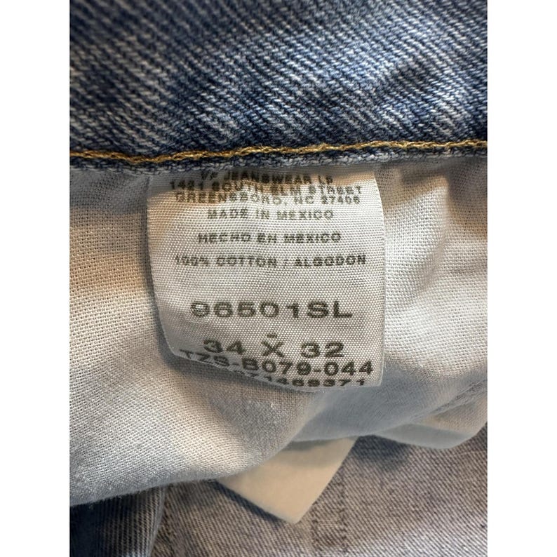 Wrangler Authentics Jeans Mens 34x32 (32x30) Light Wash Denim Straight Leg image 11
