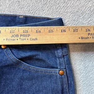 Wrangler Jeans Herren 32x30 Blau 936DEN Cowboy Cut Slim Fit Rigid Denim Western Bild 4