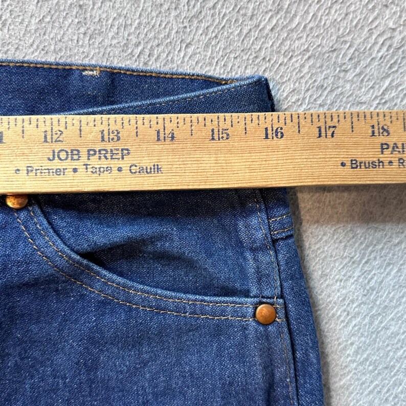 Wrangler Jeans Herren 32x30 Blau 936DEN Cowboy Cut Slim Fit Rigid Denim Western Bild 4