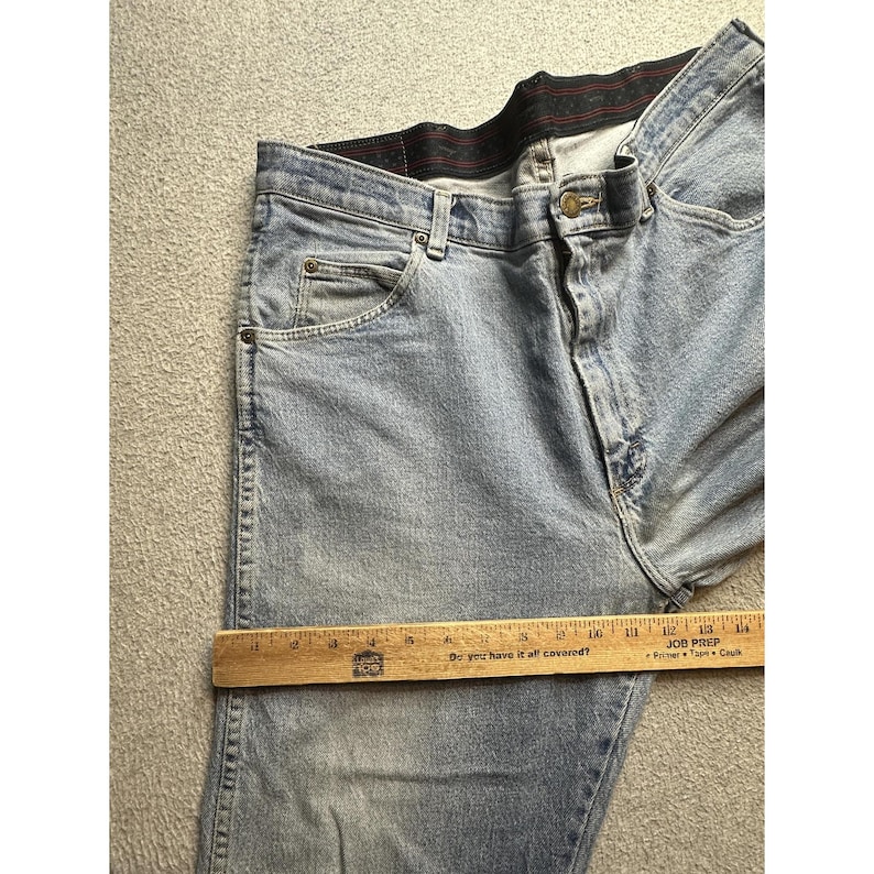 Wrangler Jeans Mens 36x30 (36x29) Light Wash Comfort Fit Stretch Denim Relaxed image 5