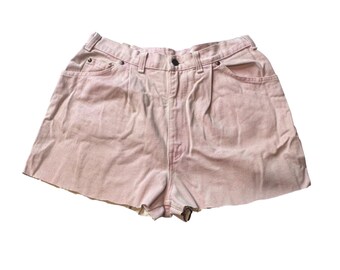Vintage Levi's Shorts Women 31 Pink Cutoff Denim High Waisted Pleated 80s 90s