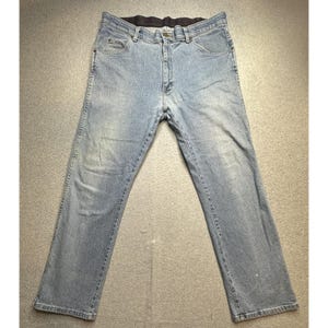 Wrangler Jeans Mens 36x30 (36x29) Light Wash Comfort Fit Stretch Denim Relaxed image 2