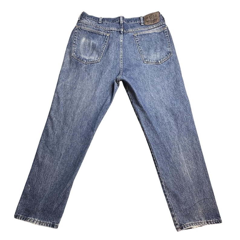 VTG Wrangler Authentic Straight Jeans Mens 34x28 Medium Wash Blue Denim Casual image 1