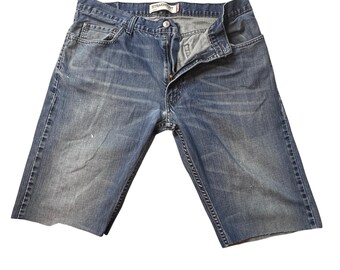 Vintage Levi's 505 Shorts Mens 36 Blue Denim Cut Off Grunge Skater Jorts Y2K