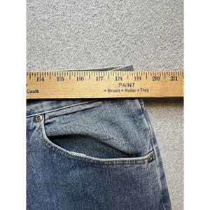 Wrangler Jeans Mens 38x34 (38x27) Blue Medium Wash Denim Relaxed Fit Straight image 8