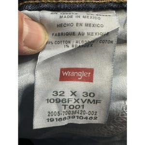 Jeansy Wrangler Jeans męskie 32x30 niebieskie jeansy proste nogawki 5 kieszeni zamek błyskawiczny klasyczny zdjęcie 2