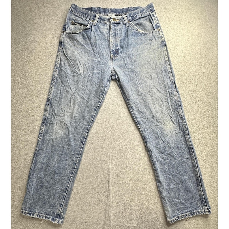 Wrangler Jeans Mens 32x28 Blue Regular Fit Straight Leg Faded Distressed 96501DS image 4