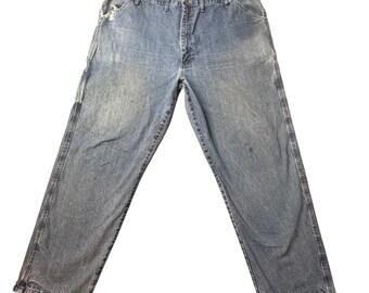 Pantalones vaqueros de trabajo Wrangler Carpenter vintage para hombre, talla 46x32, color azul claro, lavado suave, corte relajado.