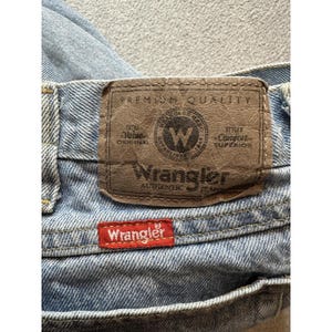 Wrangler Authentics Jeans Mens 34x32 (32x30) Light Wash Denim Straight Leg image 13