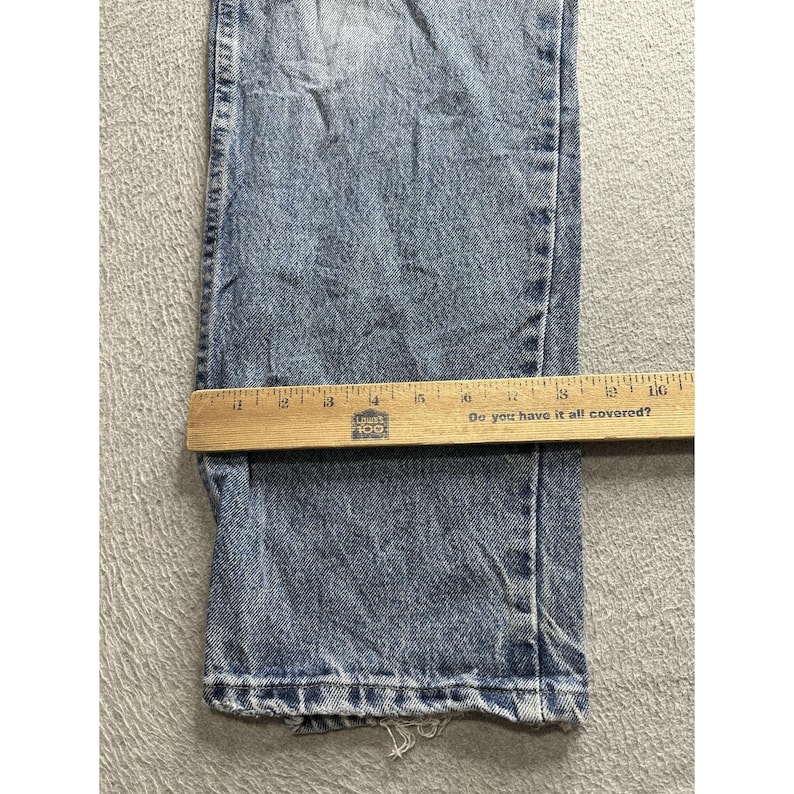 Wrangler Jeans Mens 32x28 Blue Regular Fit Straight Leg Faded Distressed 96501DS image 9