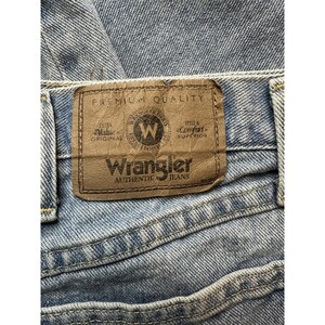 Wrangler Jeans Mens 36x32 Light Wash Relaxed Fit 97601SB Denim Straight Leg image 14