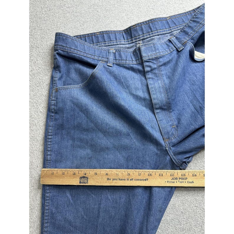 Wrangler Jeans Mens 38x30 Blue Classic Fit Straight Leg Denim Zip Fly Pants image 10